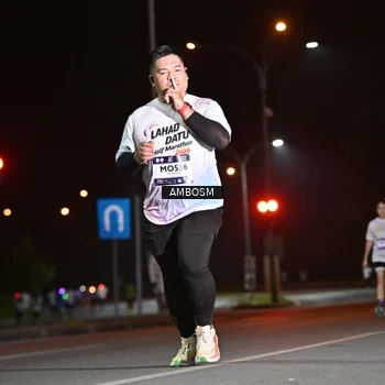 Runner Photo 7639598