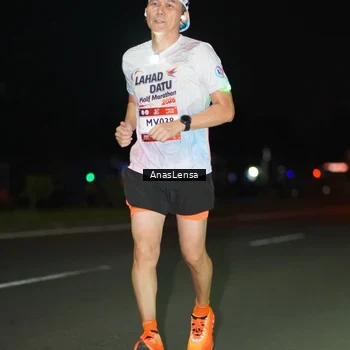 Runner Photo 7639605