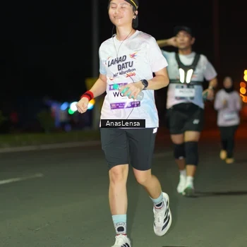 Runner Photo 7639649
