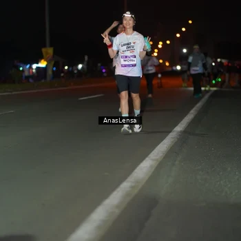 Runner Photo 7639653