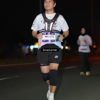 Runner Photo 7639661