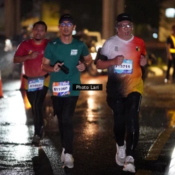Runner Photo 7639702