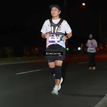 Runner Photo 7639703
