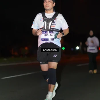 Runner Photo 7639704