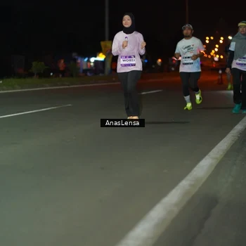 Runner Photo 7639708