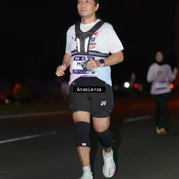 Runner Photo 7639709