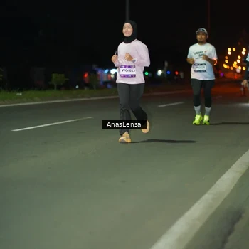 Runner Photo 7639716