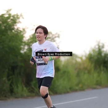 Runner Photo 7639733