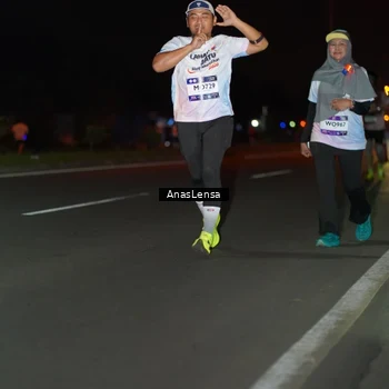 Runner Photo 7639785