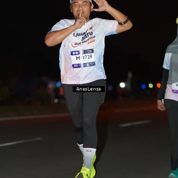 Runner Photo 7639797