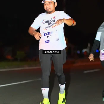 Runner Photo 7639800