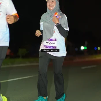 Runner Photo 7639812