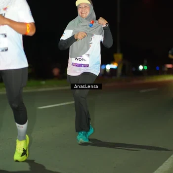Runner Photo 7639835