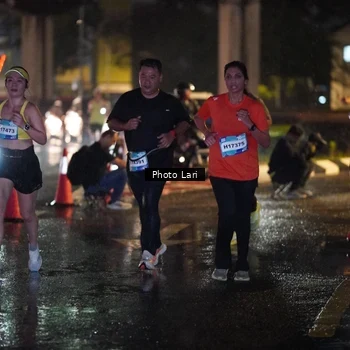 Runner Photo 7639851