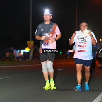 Runner Photo 7639854