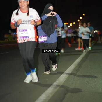 Runner Photo 7639938