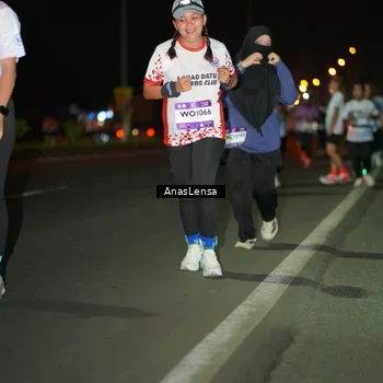 Runner Photo 7639944