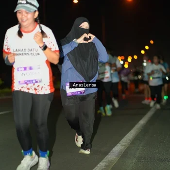 Runner Photo 7639963