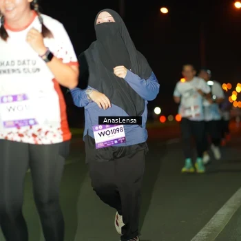Runner Photo 7639976