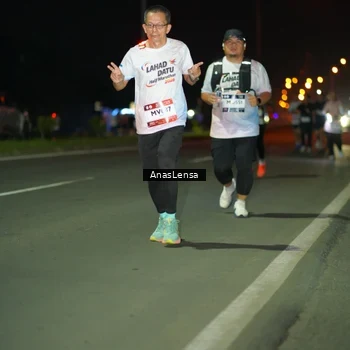 Runner Photo 7639977
