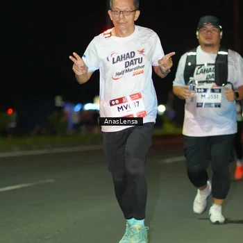 Runner Photo 7639978
