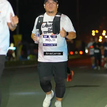 Runner Photo 7639982