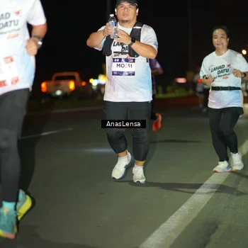 Runner Photo 7639984