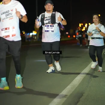 Runner Photo 7639986