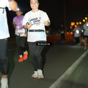 Runner Photo 7640014