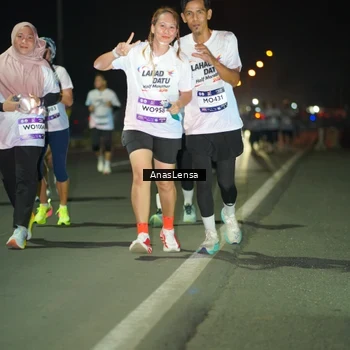 Runner Photo 7640040