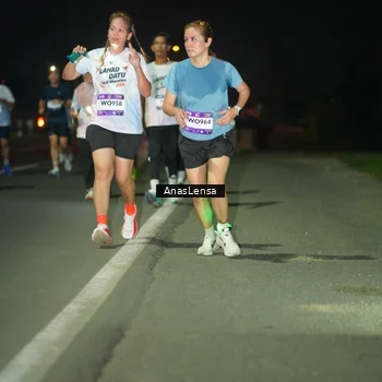Runner Photo 7640054