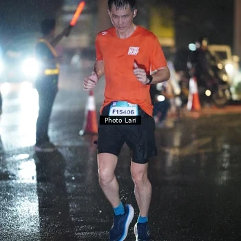 Runner Photo 7640058