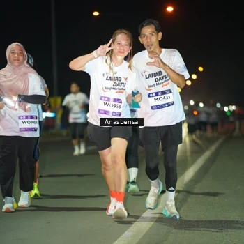 Runner Photo 7640080