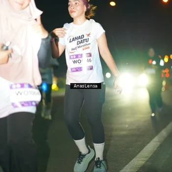 Runner Photo 7640084
