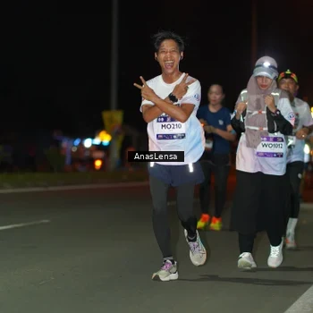 Runner Photo 7640151
