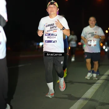 Runner Photo 7640164