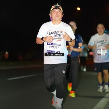 Runner Photo 7640181