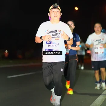 Runner Photo 7640188