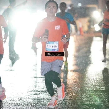 Runner Photo 7640211