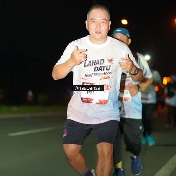 Runner Photo 7640212