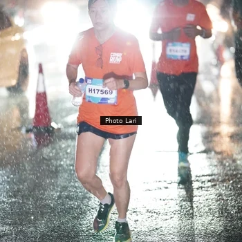 Runner Photo 7640254