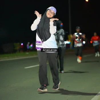 Runner Photo 7640276