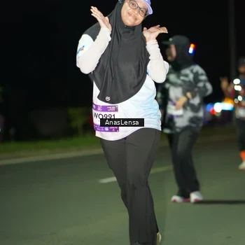 Runner Photo 7640278