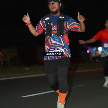 Runner Photo 7640296