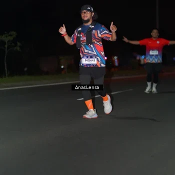 Runner Photo 7640301