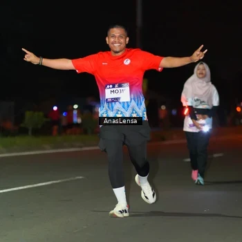 Runner Photo 7640310