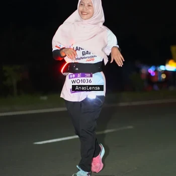 Runner Photo 7640360