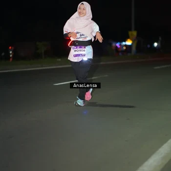 Runner Photo 7640365