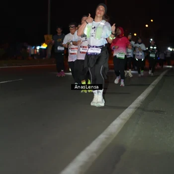 Runner Photo 7640383