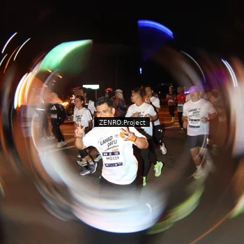 Runner Photo 7640386